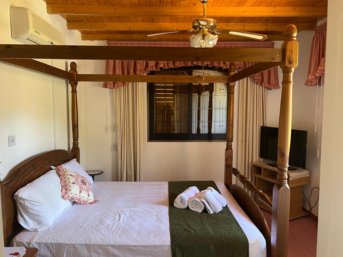 Bedroom 3, Charming Villa in Pano Platres, Cyprus - Your Home Away from Home