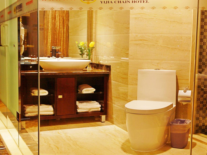 Bathroom 4, Yijia Chain Hotel Mingren Branch, Ürümqi