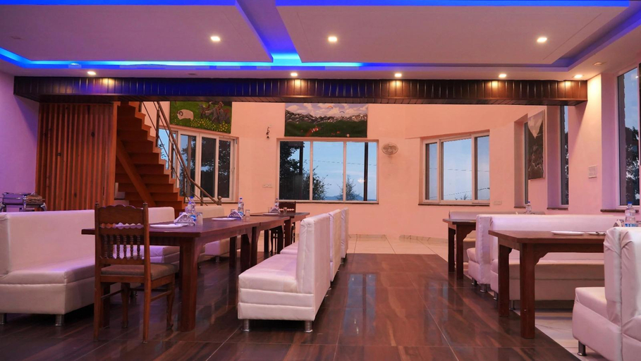 Food & Drinks 2, Pink Park, Kangra
