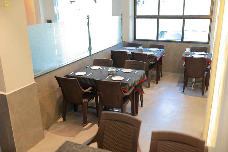 Food & Drinks 4, Majestic Residency, Pune