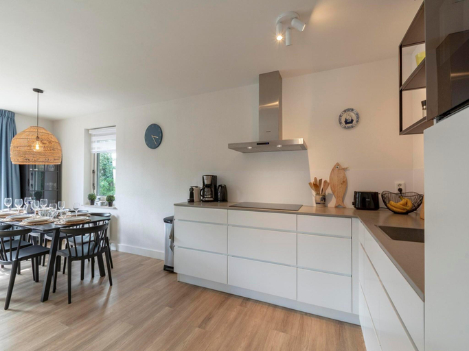 Others 5, Duynopgangh 16 villa for 8-guests behind dunes, Den Helder