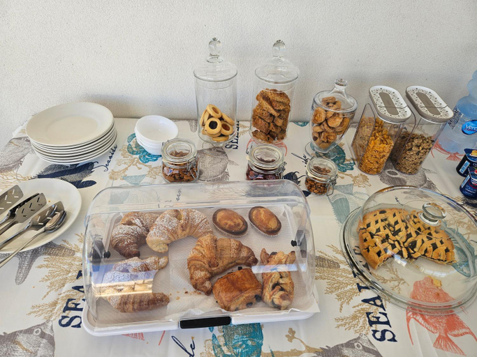 Food & Drinks 5, B&B SOLE, Lecce