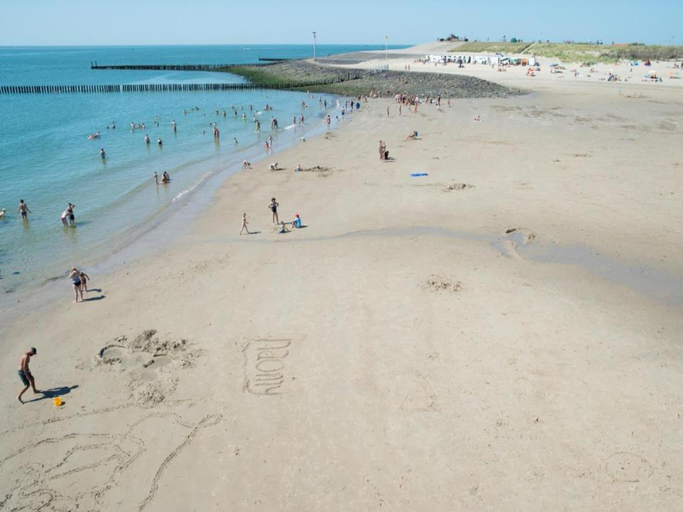 Others 4, Bright Apartment Near Beach, Veere