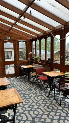 Food & Drinks 4, Argyle Backpackers, Edinburgh