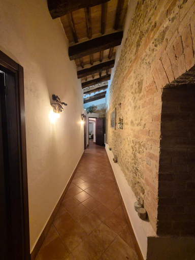 Public Area, Casale Delle Stelle, Perugia