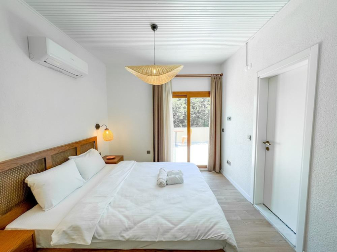 Bedroom 2, Riserva Urla, Urla