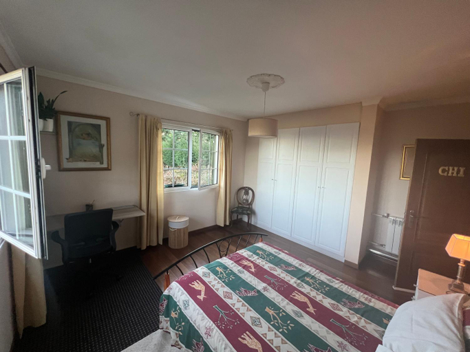Bedroom 2, Homeoffice Madeira - CoLiving & Coworking with a nice community, Santa Cruz