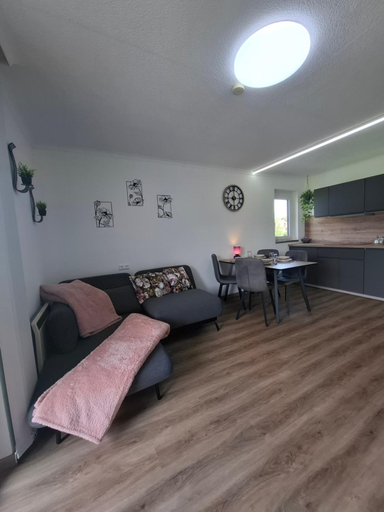 Bedroom 2, Die Sonnenblume, Völkermarkt