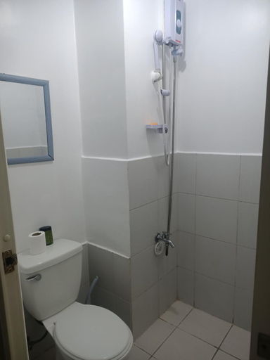 Bathroom 2, Urban deca tower by Marie Faye, Mandaluyong