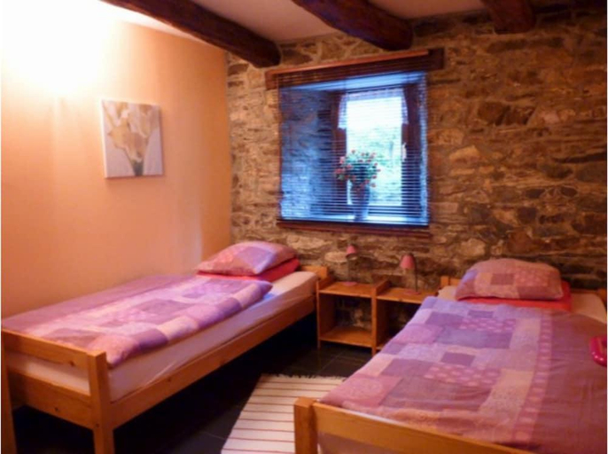 Bedroom, B&B Le 'Ti 'Bou de Refuge, Luxembourg