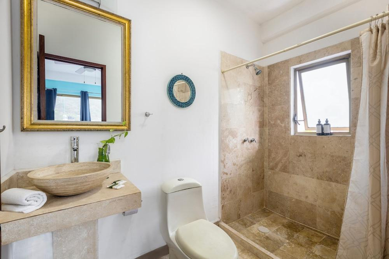 Bathroom 5, HOTEL PUEBLITO VALLARTA, Puerto Vallarta