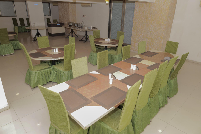 Food & Drinks 5, VITS Select Bharuch, Bharuch