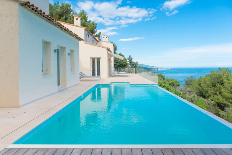 Others 3, L Oasis Moderne piscine vue mer, Alpes-Maritimes