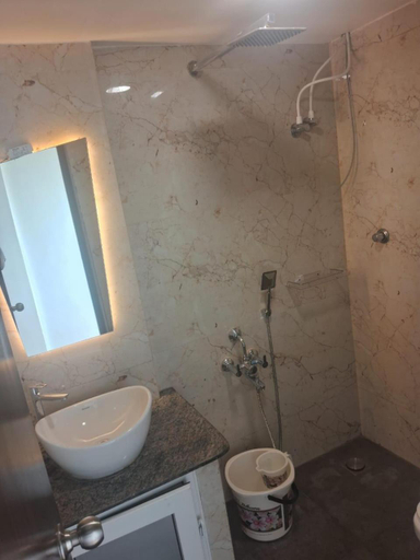 Bathroom 4, Hotel Chela kumbakonam, Thanjavur