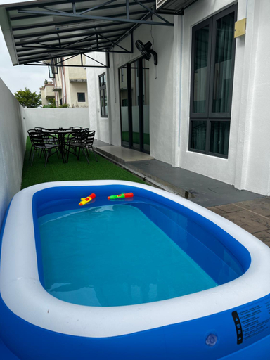 Sport & Beauty, Aurora Semi-D Homestay @ Banting / Pantai Morib, Kuala Langat