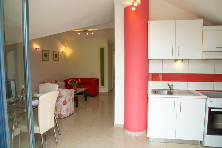 Others 3, Central Apartment, Ionian Islands