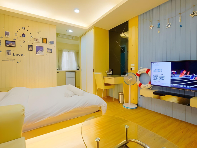 Bedroom 2, ColorFun inn, Kaohsiung