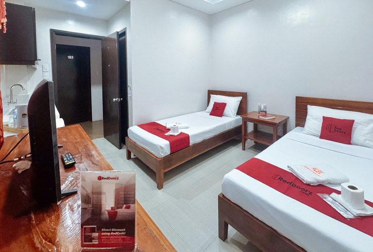 Bedroom 3, RedDoorz @ Sta Cruz Naga City, Naga City