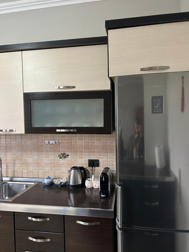 Others 3, Villa Bordeaux, Durrësit