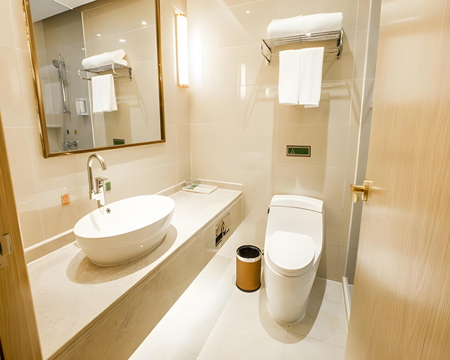 Bathroom 3, ウィーン インターナショナルホテル(クチャ), Aksu
