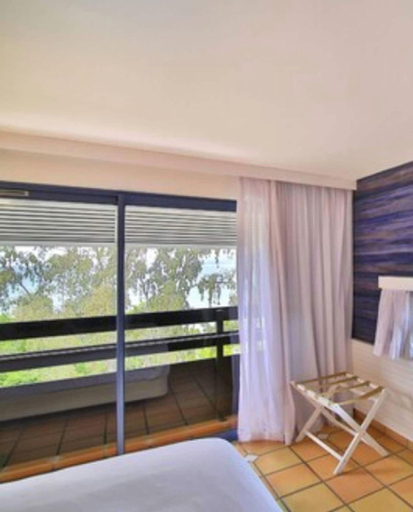 Bedroom 3, La Créole Beach Hotel & Spa, Le Gosier