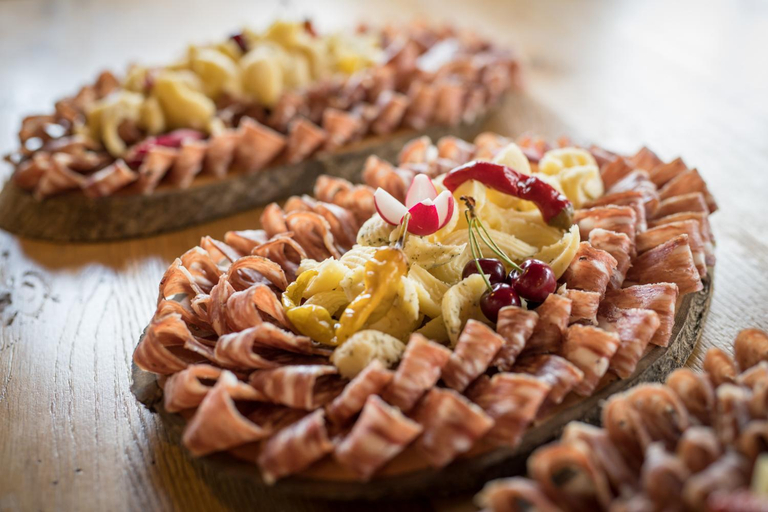Food & Drinks 5, Alpska Perla Apartments, Cerkno