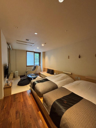 Bedroom 3, Niseko Konbu Onsen Tsuruga Besso Moku No Sho, Rankoshi