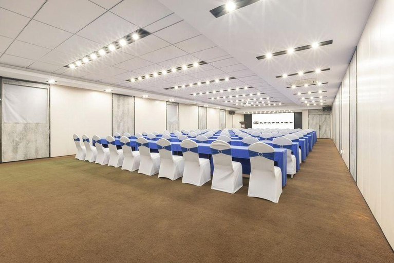 Business Facilities, Marco Polo Holiday Hotel, Nanning