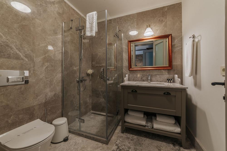 Bathroom 5, oDam Otel, Urla