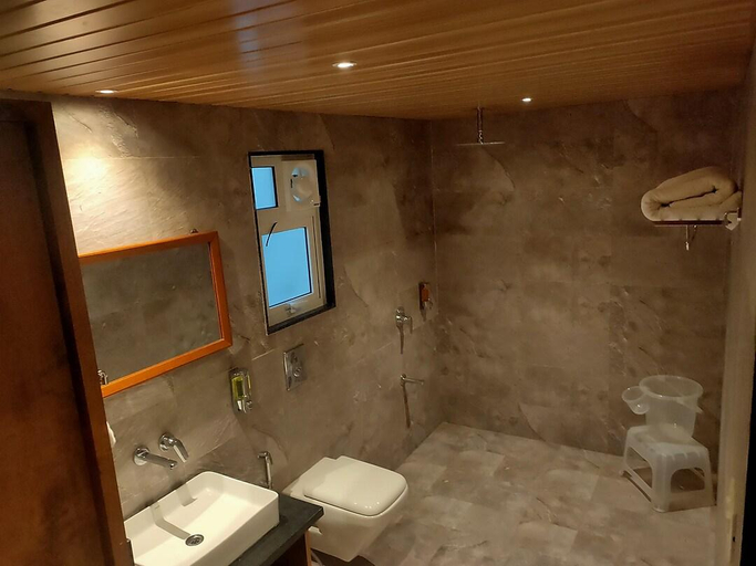 Bathroom 4, Lion Signature Family Resort, Gir Somnath