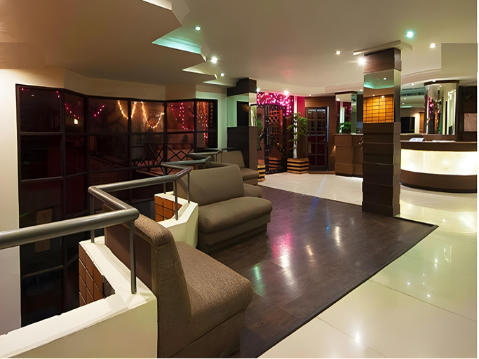 Public Area, Hotel MGM 1, Chamba