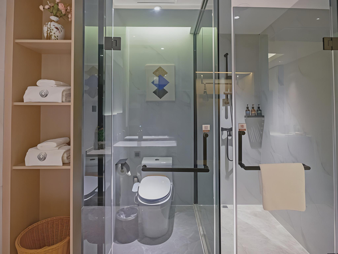 Bathroom 3, Gya Hotel Nantong Nanshang Lake Street Wanda Plaza, Nantong