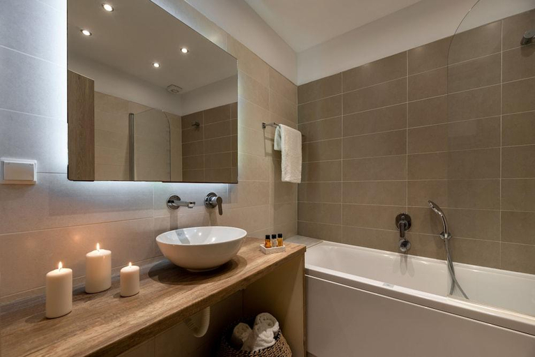 Bathroom 5, Hotel Kalisperis, South Aegean