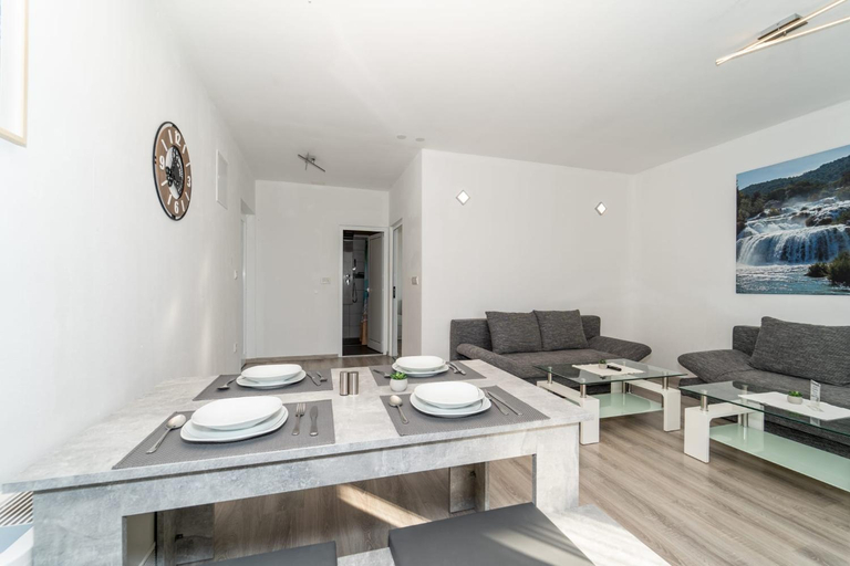 Others 5, Apartments villa M&M, Bibinje