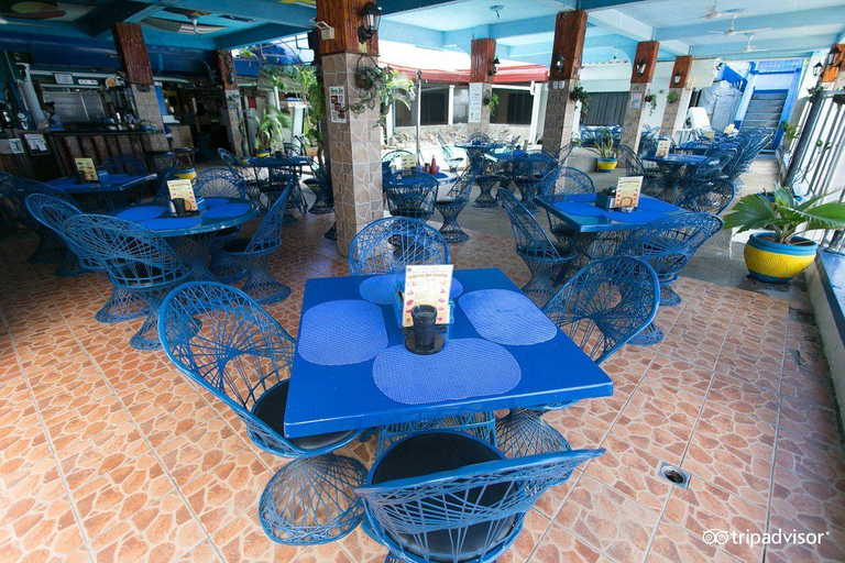 Food & Drinks, Arizona Beach Resort Subic Bay Philippines 2200, Olongapo City