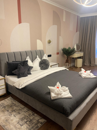 Others 4, Luxuroom, Sibiu