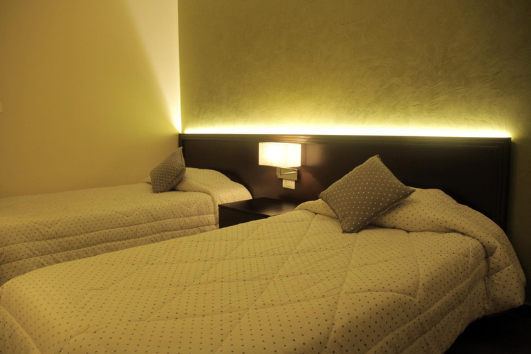 Bedroom 3, Aley Suites, Aley