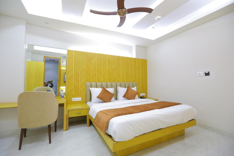 Bedroom 3, Hotel Glitz , Delhi