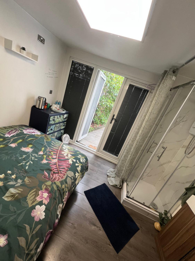 Bedroom 2, Small quirky studio, Oxfordshire