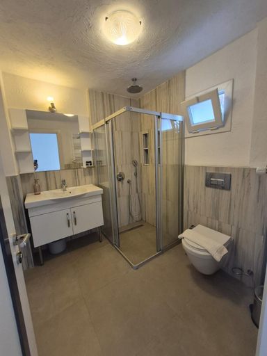 Bathroom 4, IBAK Apartments, Bodrum