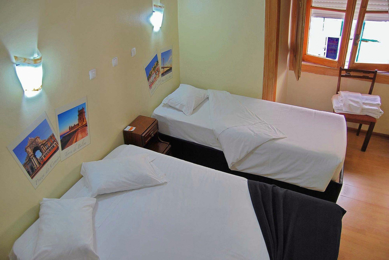 Bedroom 3, Norte Guest House, Lisbon