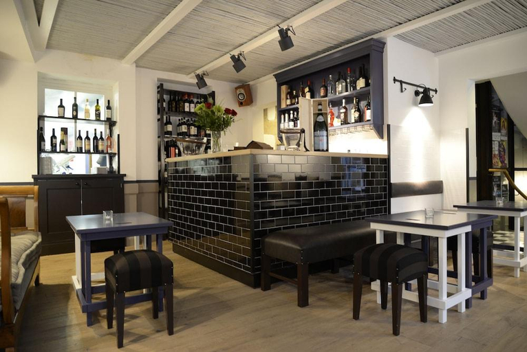 Food & Drinks 4, Auberge Communale de Carouge, Genève