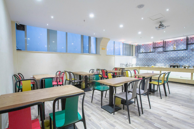Food & Drinks 5, Starway Hotel Turpan Municipal Government, Turfan