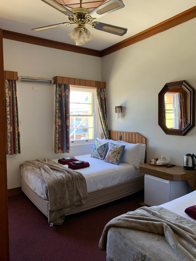 Others 4, Moruya Monarch Hotel, Eurobodalla