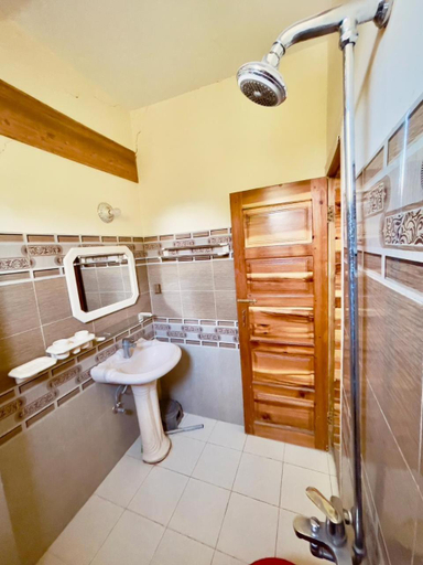 Bathroom 3, Shaheen Resort Hunza Karimabad, Northern Areas