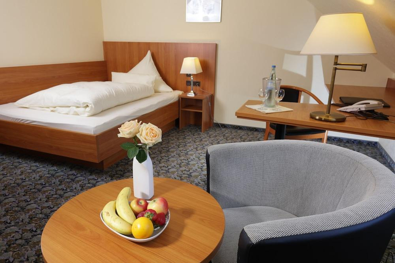 Bedroom 2, Hotel Restaurant Fischer, Remscheid