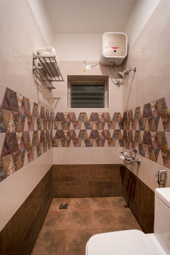 Bathroom 4, Mcity Elite Suites, Kancheepuram