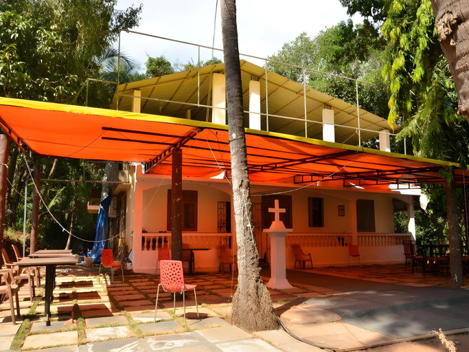 Exterior & Views 1, Baga Paradise Hotel, North Goa