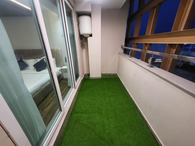 Others 2, Goldcrest - 1 Bedroom Luxury Apartment - Lahore, Lahore