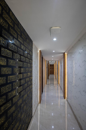 Public Area, Hotel Heraa International Mumbai, Mumbai City